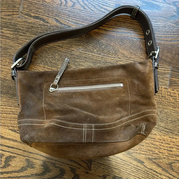 Coach | Brown Suede Shoulder Bag | Medium Size - Picture 7 of 7